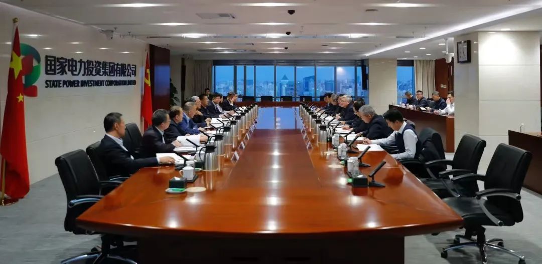 國家電投總經(jīng)理、黨組副書記栗寶卿會見東方電氣總經(jīng)理、黨組副書記張彥軍