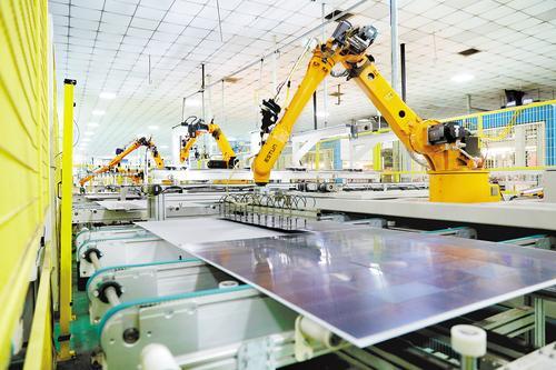 這家民企，每14秒下線一塊光伏組件