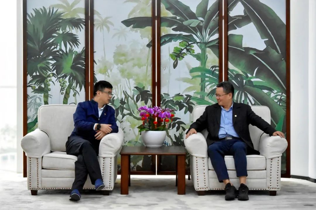 國(guó)電投海南公司黨委副書(shū)記、總經(jīng)理劉波濤拜訪大唐海南公司黨委書(shū)記、董事長(zhǎng)王俊啟