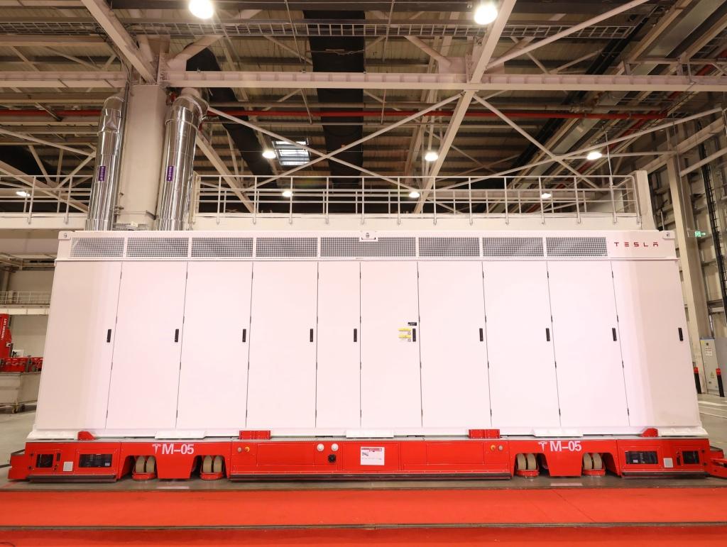 拿下全球電池儲能系統市場份額第一后，馬斯克再度來中國解產能之困