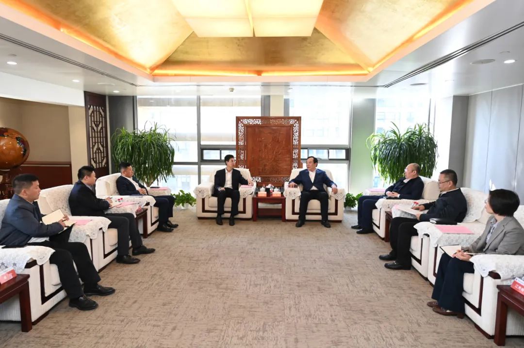 大唐國際黨委書記、董事長李凱會見中建五局黨委書記、董事長田衛(wèi)國