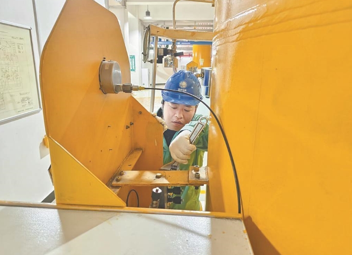 自閉鎖裝置“零延遲”啟動，秒級阻斷高壓油滲漏