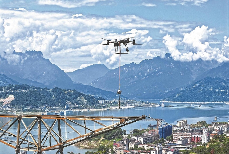 國(guó)網(wǎng)湖北超高壓公司應(yīng)用無(wú)人機(jī)搭載X光技術(shù)開(kāi)展線(xiàn)路探傷檢測(cè)