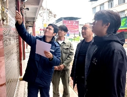 湖北通城：供電員工上門，解惑用戶“多扣”電費(fèi)之謎